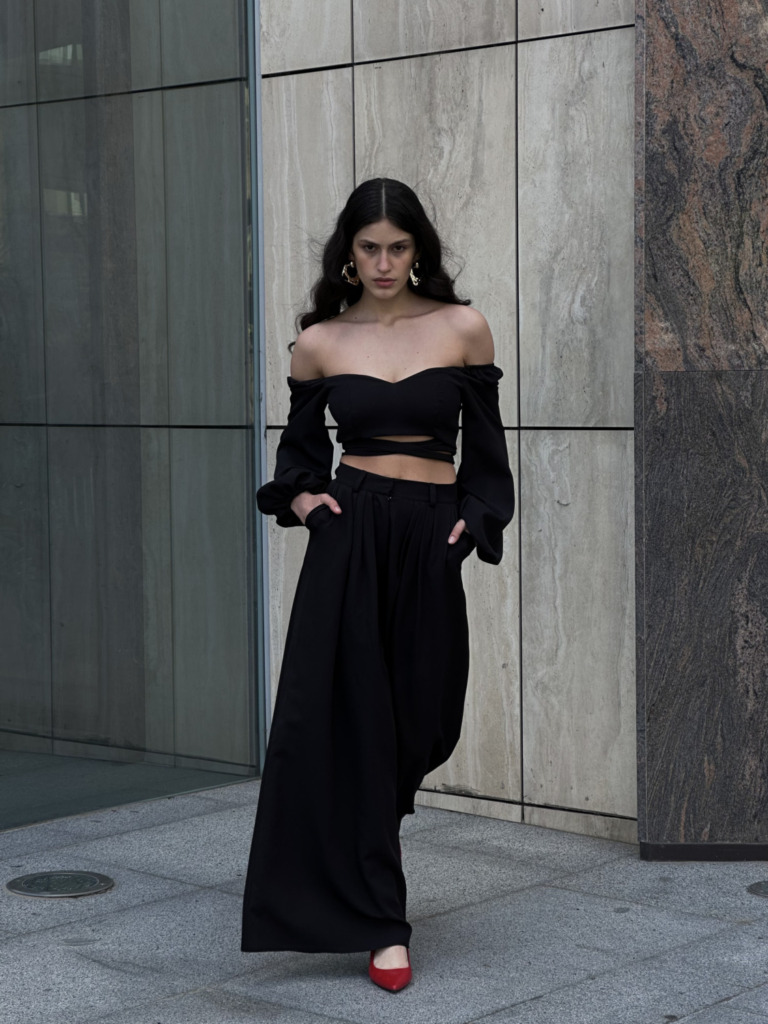 Loose Black Trousers