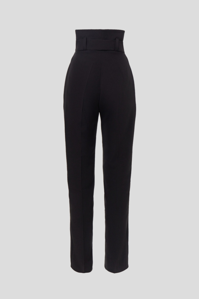 Black tapered pants