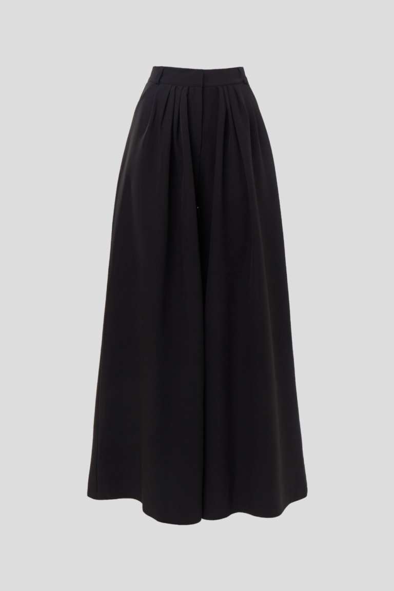 Loose Black Trousers