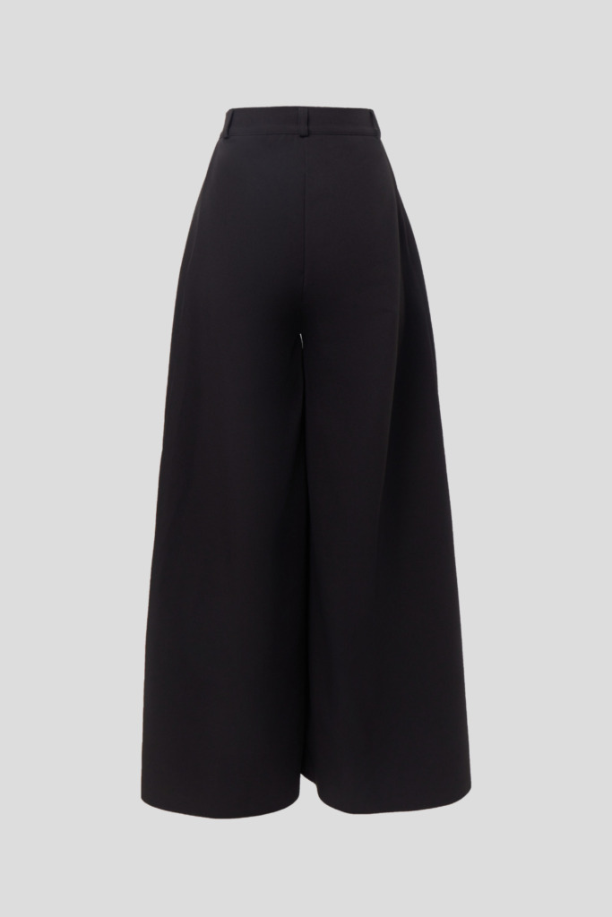 Loose Black Trousers