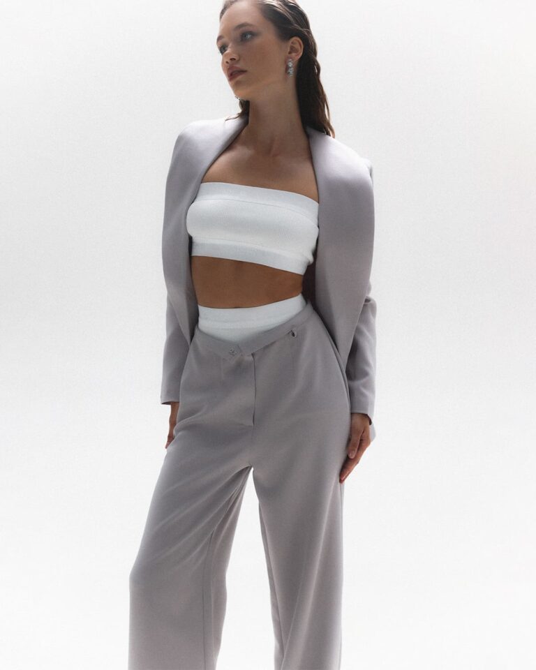 Straight grey pants