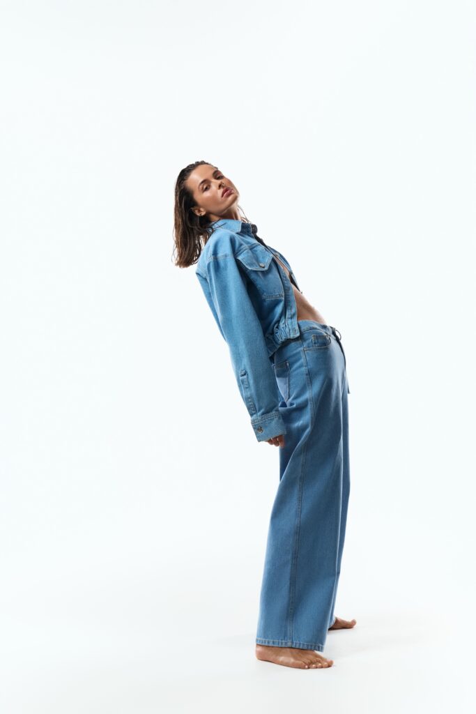Low-rise blue jeans