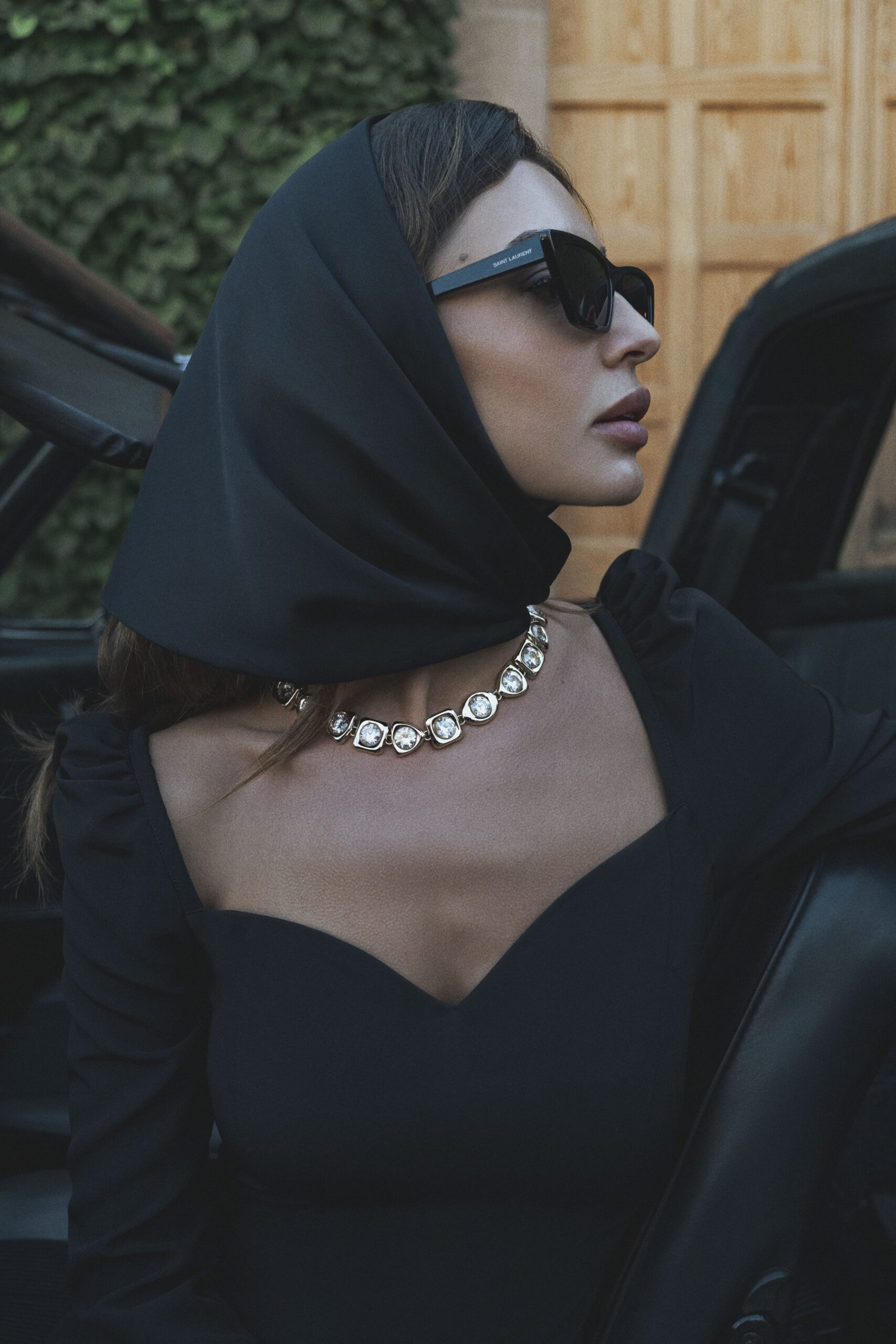 Black fitted midi dress