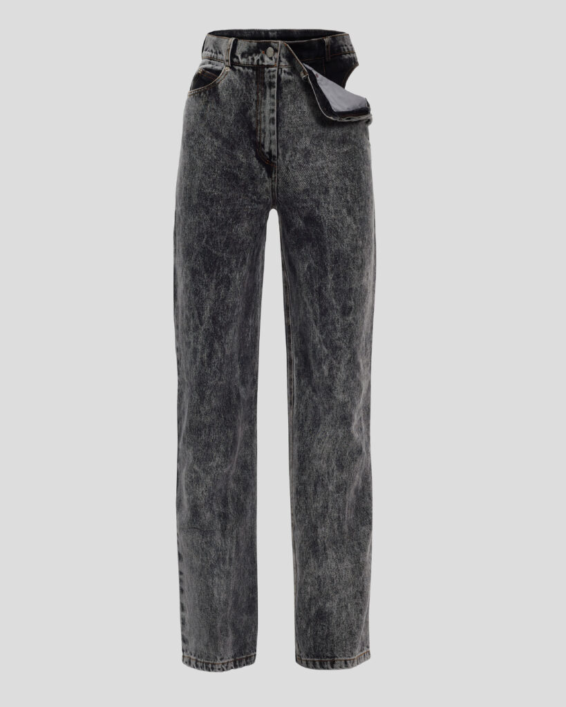 Jeans with thigh cutouts