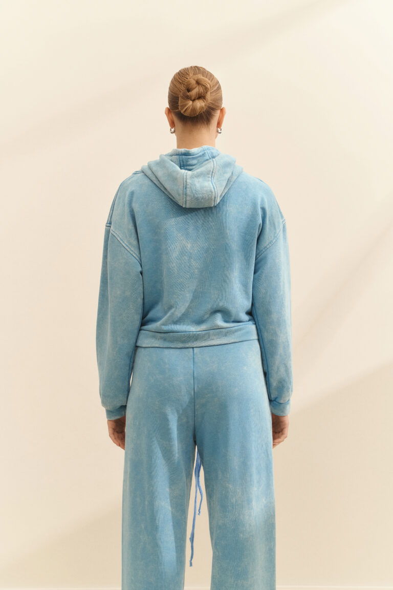Boiled blue sports suit