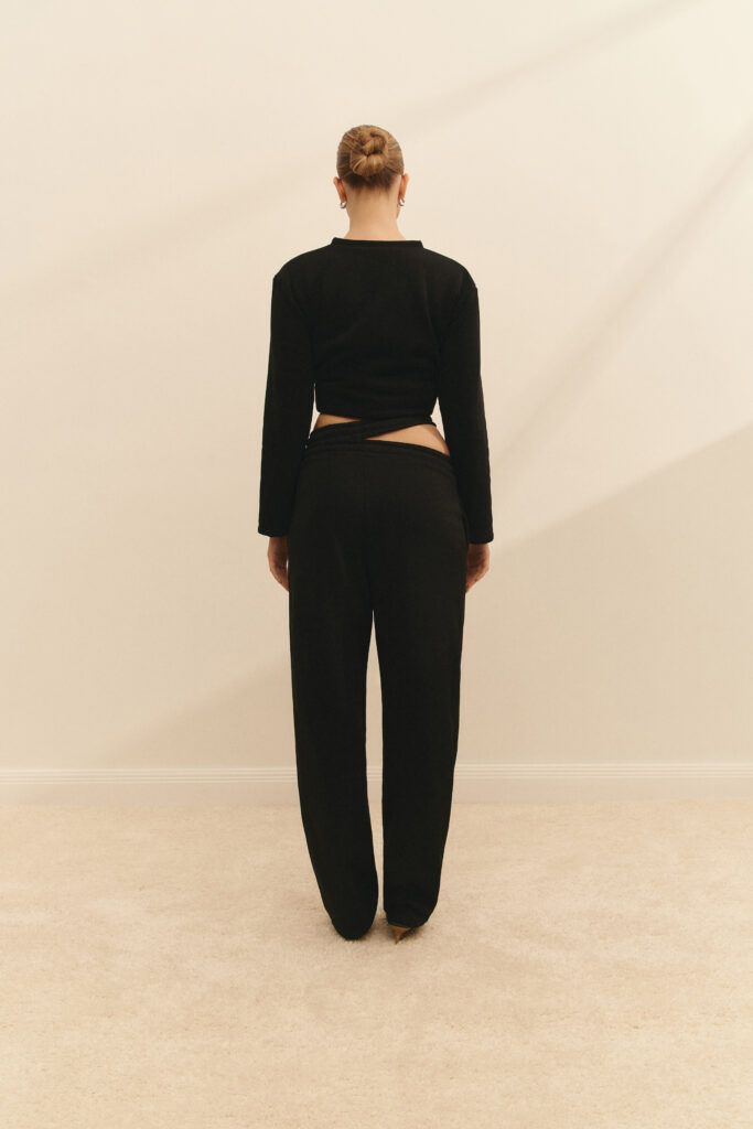 Pants with a high fit are black
