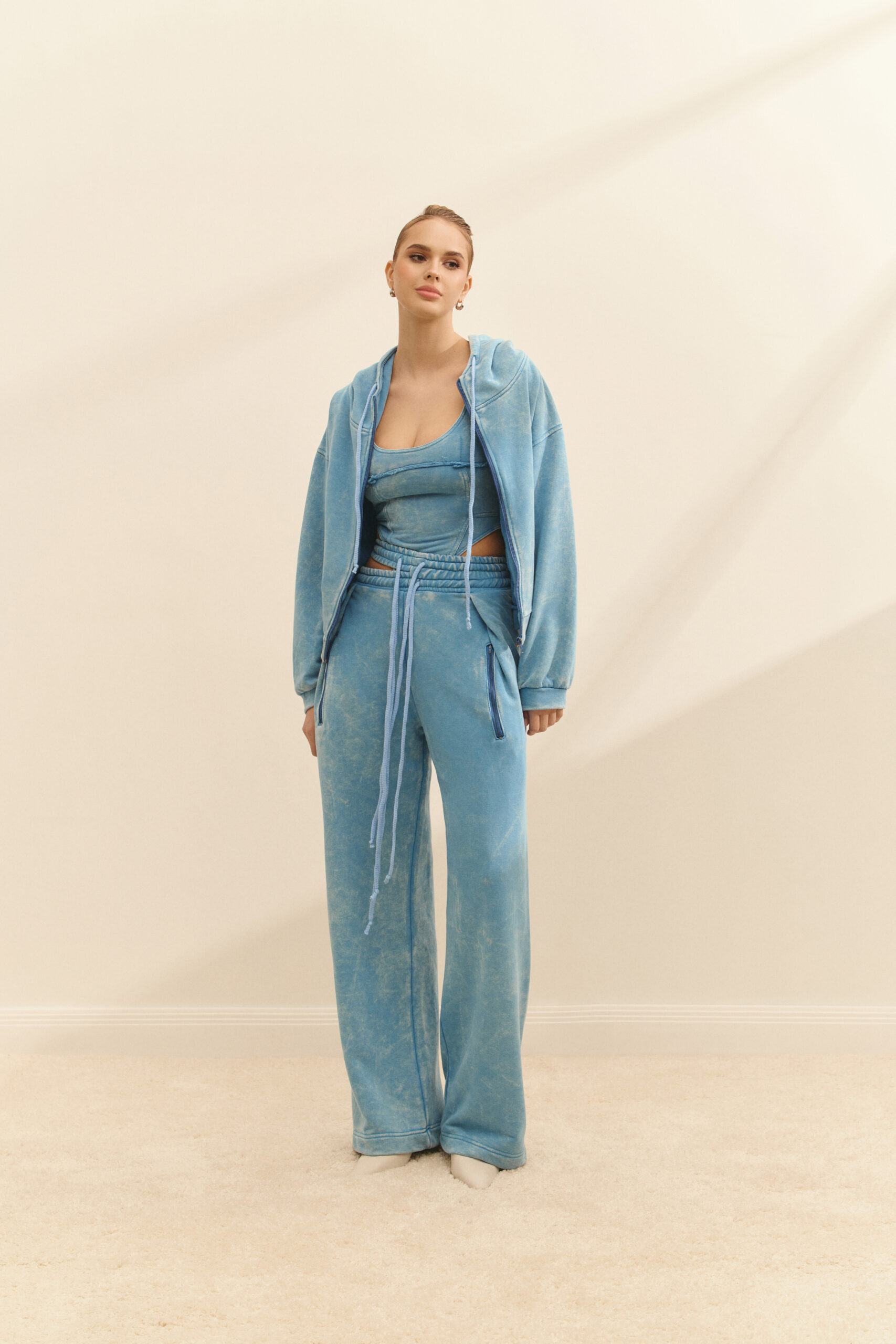 Boiled blue sports suit