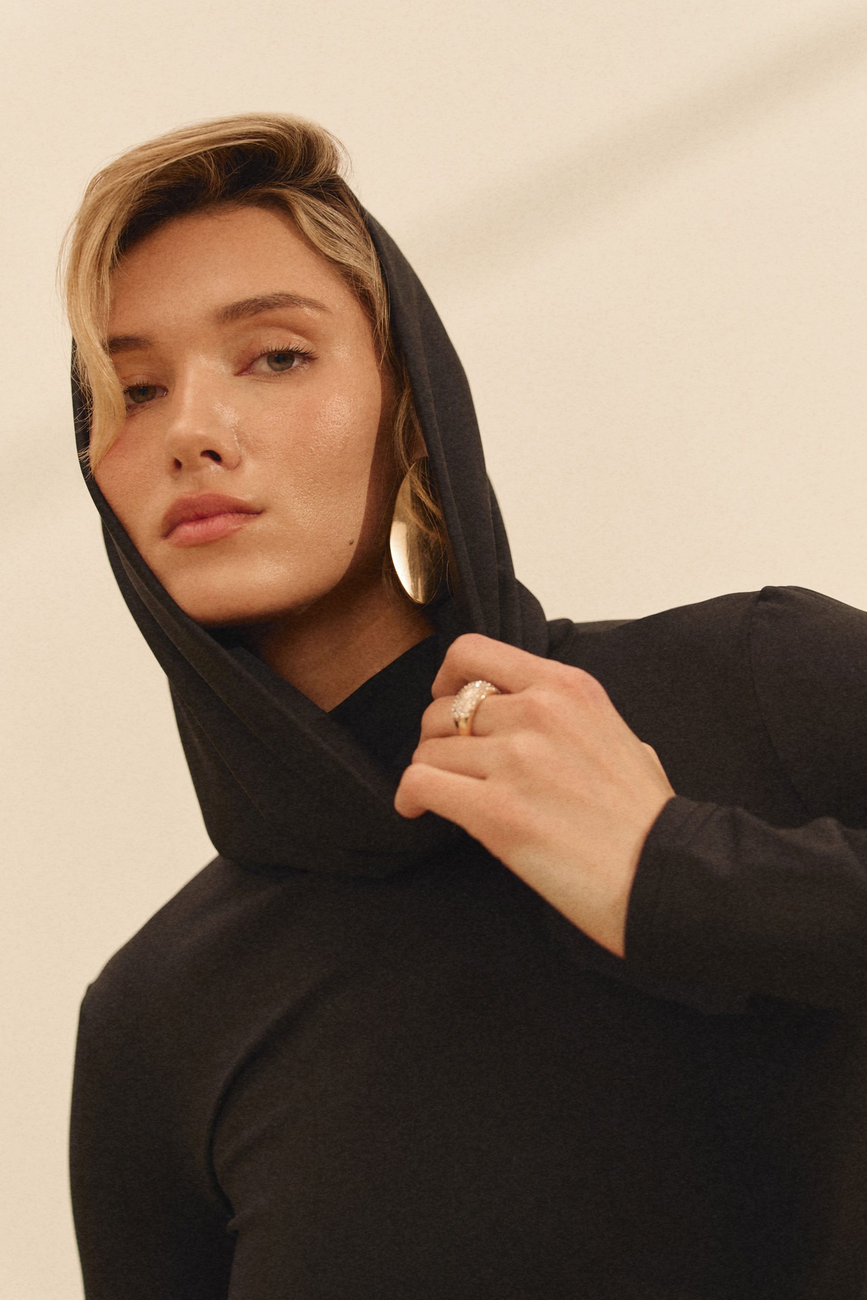 Black hooded longsleeve