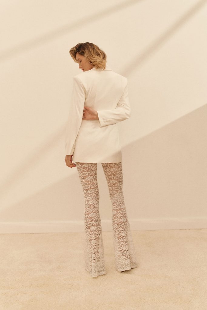 Set: T-shirt and Flared Pants White