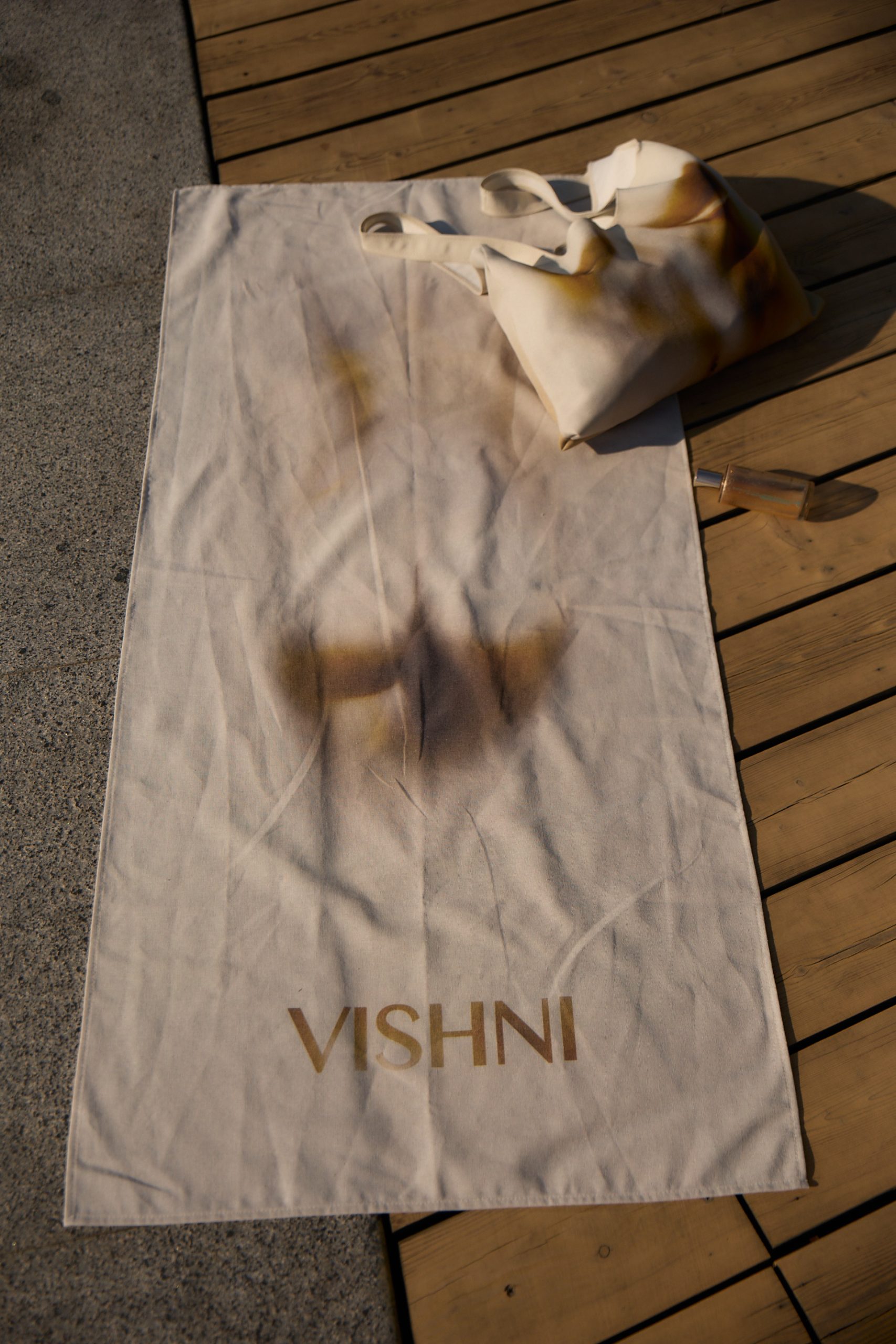 Bag with Female Body Print