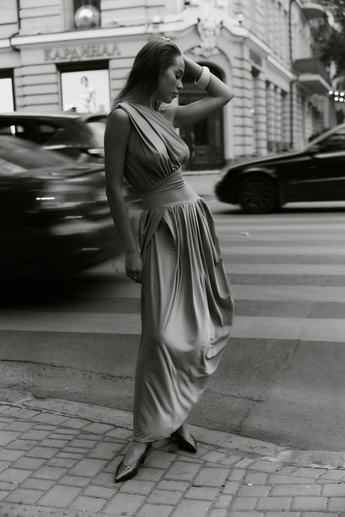 Dress with Covered Waist