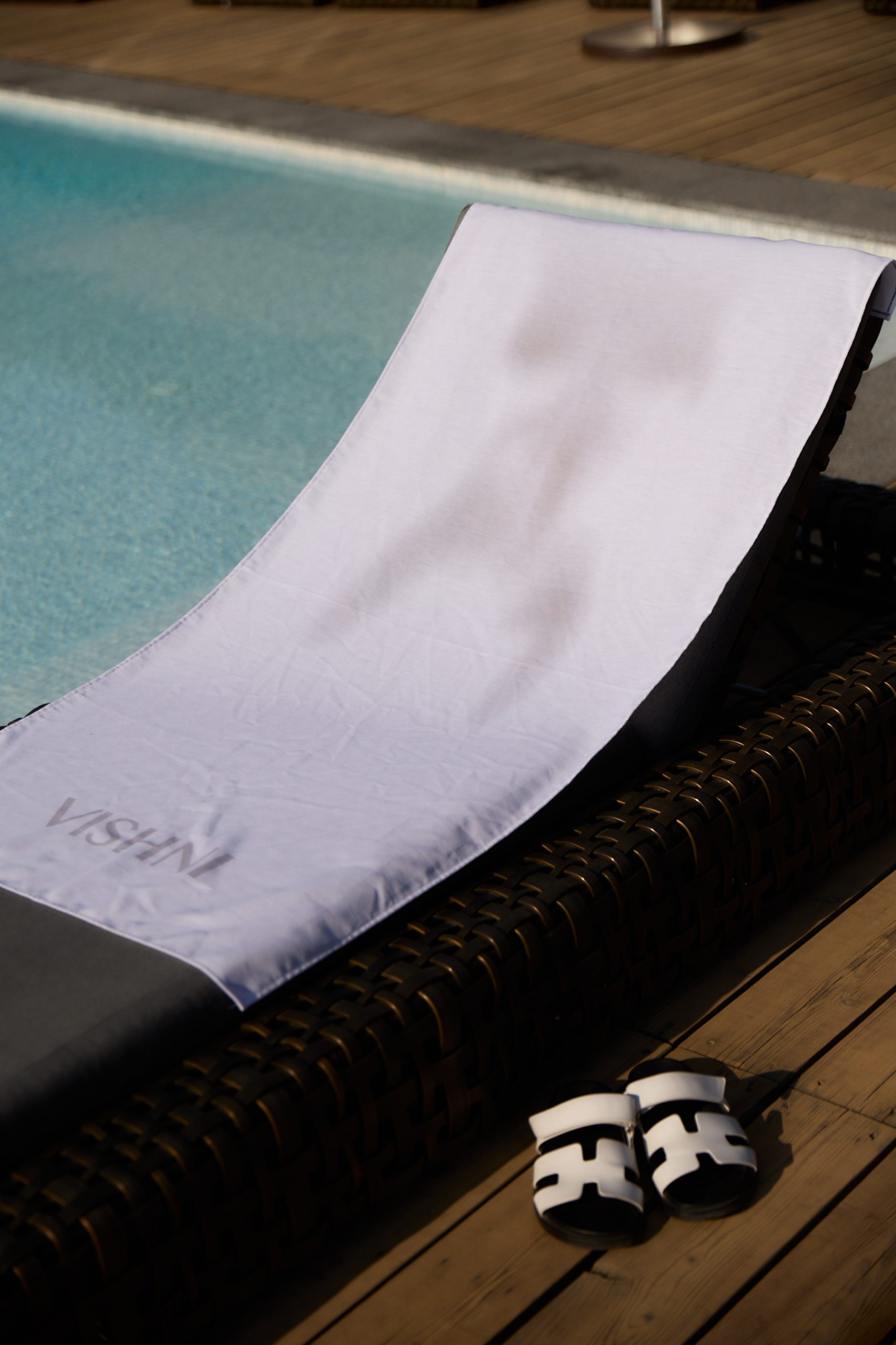 Beach Towel Made of Thin Linen with a Female Body Print