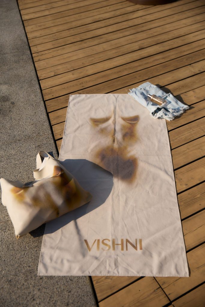 Bag with Female Body Print