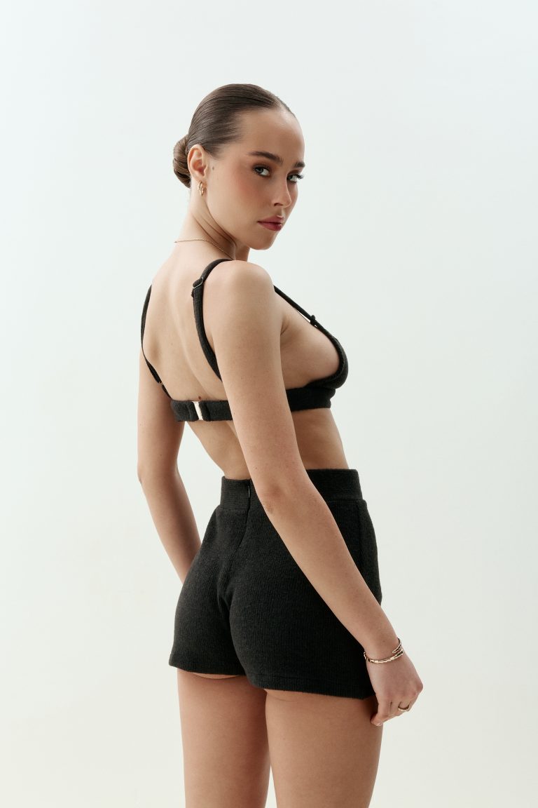 Black triangle top